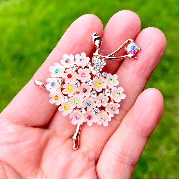 Ballerina Brooch Ballerina Pin Rhinestone Ballet Brooch Gift for Girl - Picture 3 of 5